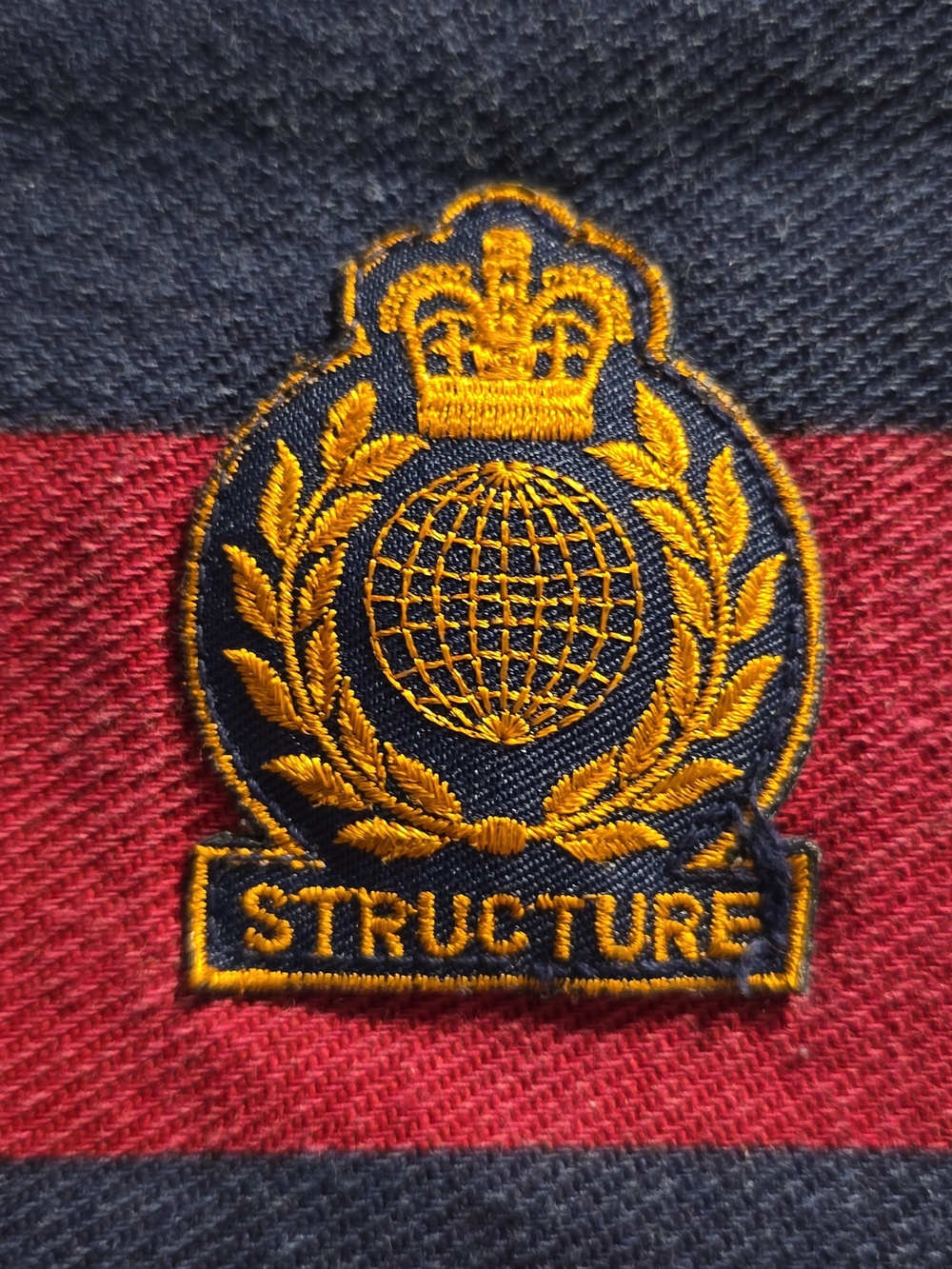 Vtg 90's Structure Active Wear Men's XL Red/Blue Crest Crewneck Sweatshirt Rugby - Picture 7 of 9